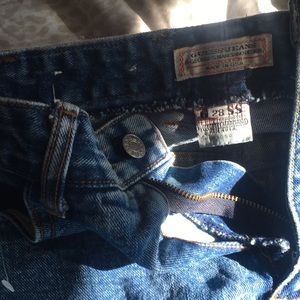 New without tags 28, skinny 1988 Guess jeans!